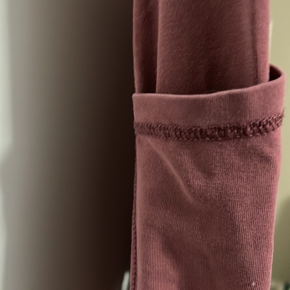 Size large NWOT Maurice’s leggings - Picture 2 of 4